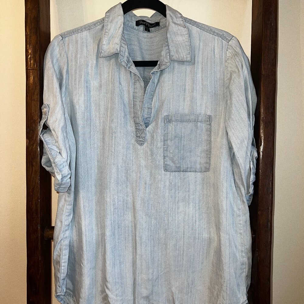 Velvet Heart Denim-like 3/4 sleeve shirt - Large
